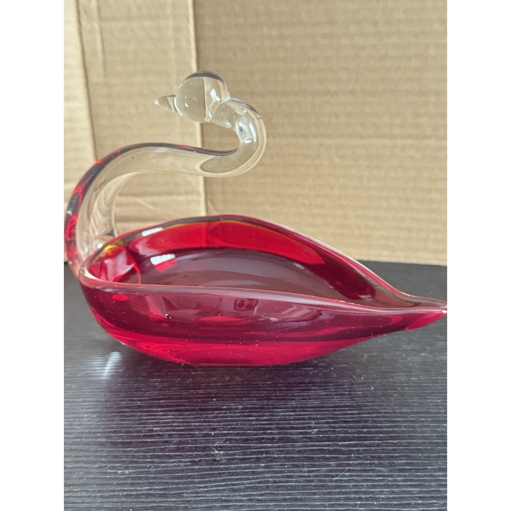 Vintage Viking Glass Co Amberina Ruby Glass‎ Swan Dish Ashtray